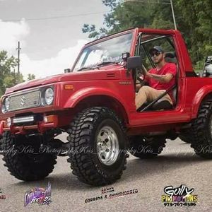 Meet your Posher, Luis